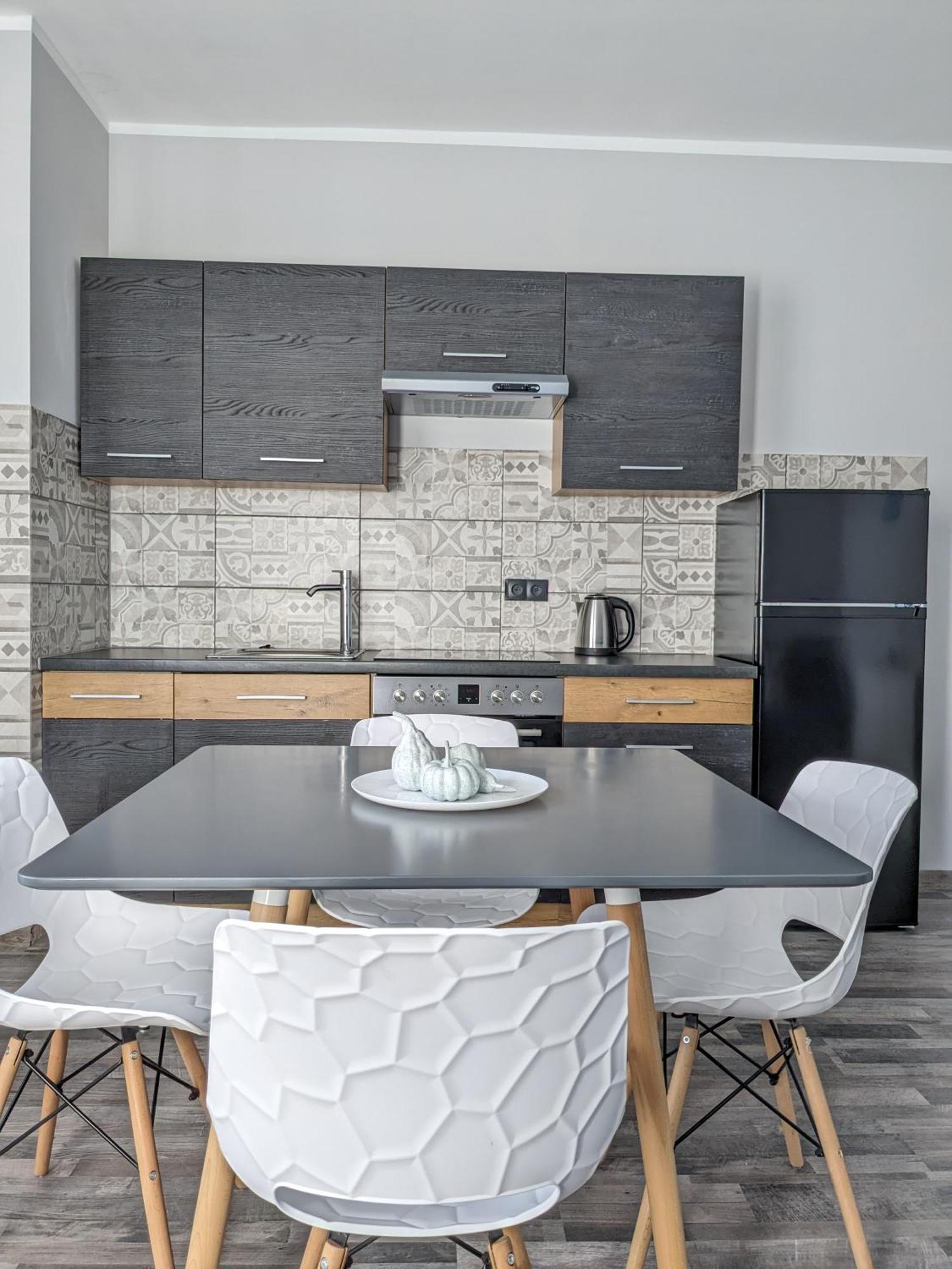Bardolino Center Apartments Екстер'єр фото